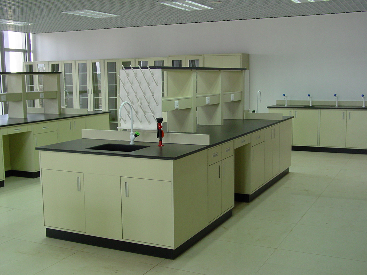 中央臺(tái) 全鋼中央臺(tái)