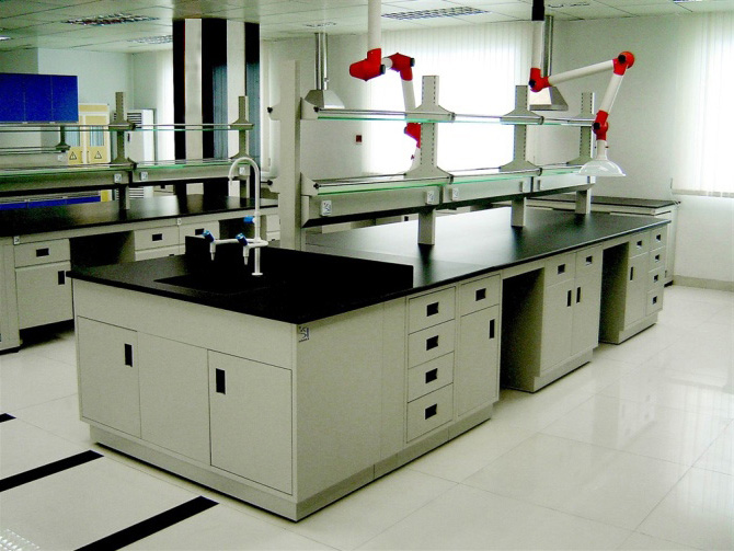 中央臺 全鋼中央臺