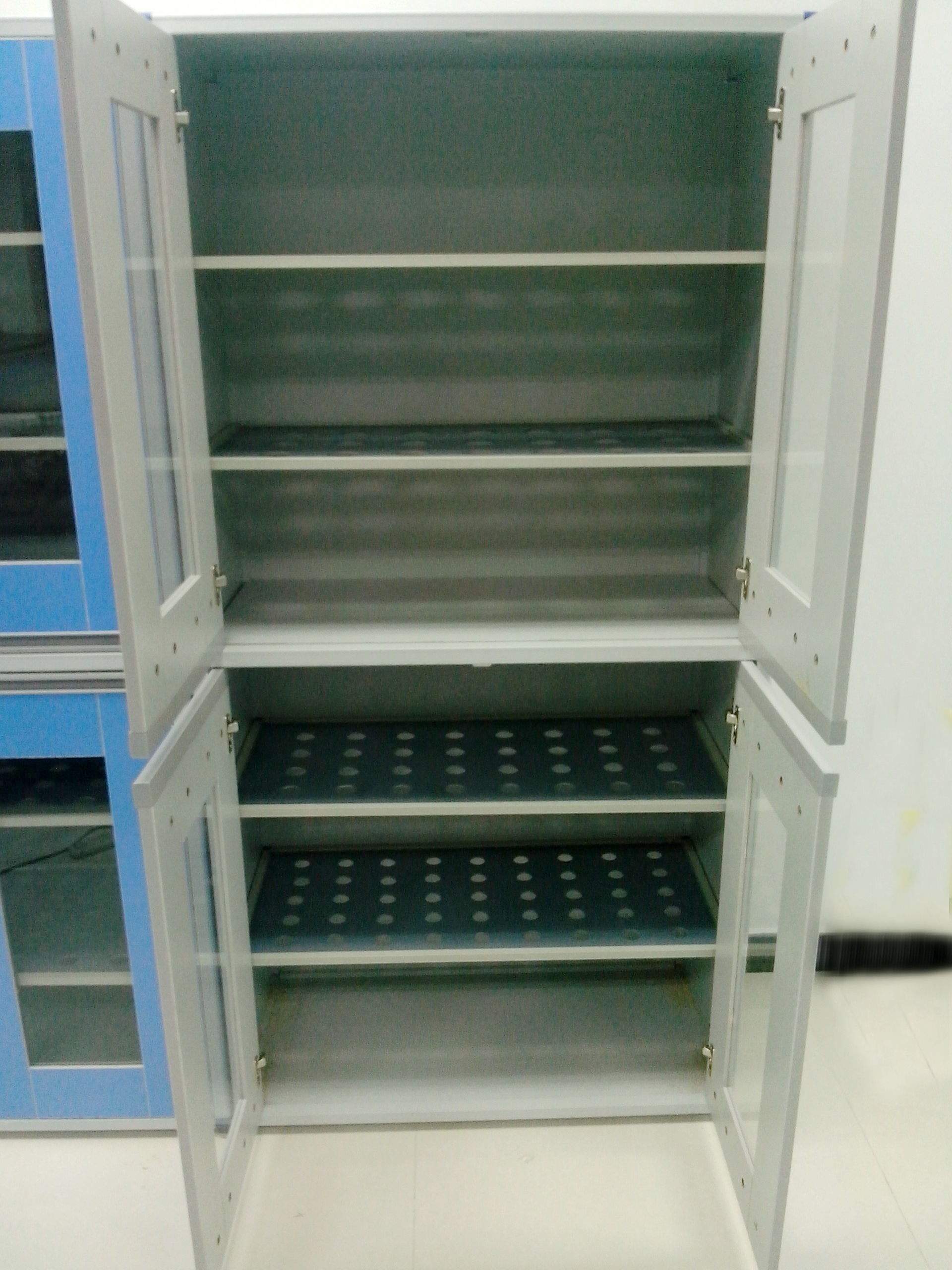 鋁木器皿柜 器皿柜