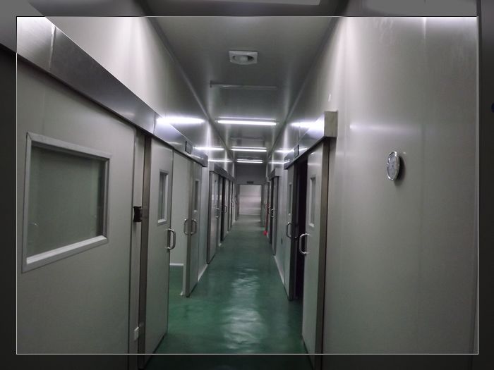 環(huán)氧樹脂地坪工程,自流平工程,凈化工程,凈化車間,無塵室工程,防靜電地板工程,彩鋼房建造